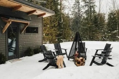 Snowy Backyard Fire Pit Setup