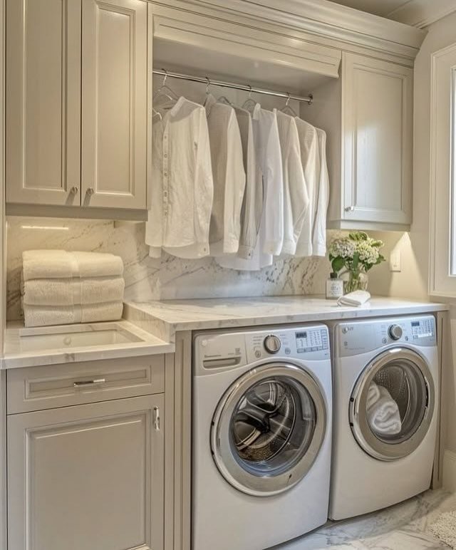 Stylish Built-In Drying Area