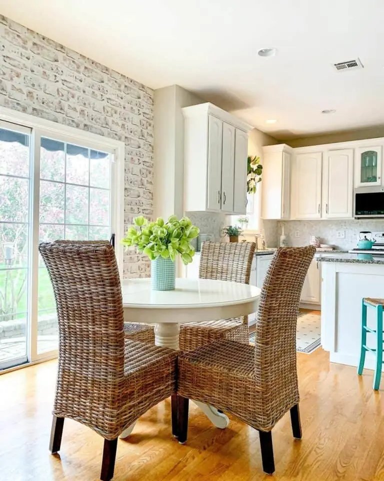 Summer Decor for Kitchen Table