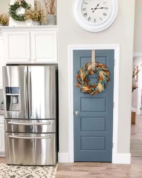 Teal and Rust Wreath Design