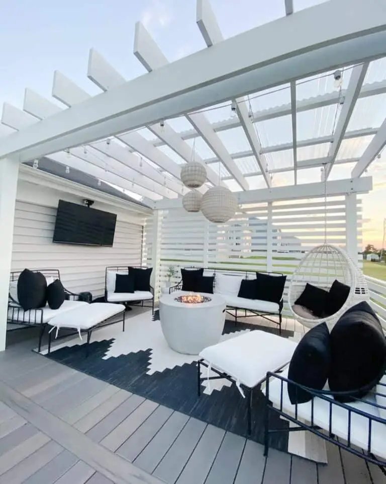 White Pagoda with Black Furniture