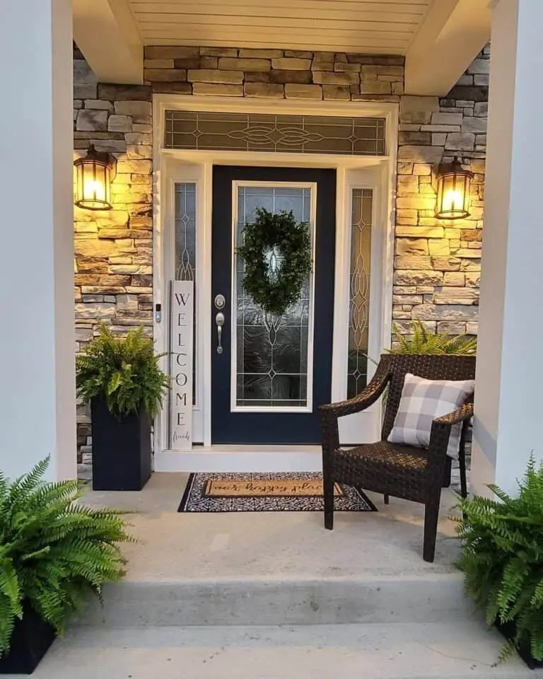 Winter Porch Greenery