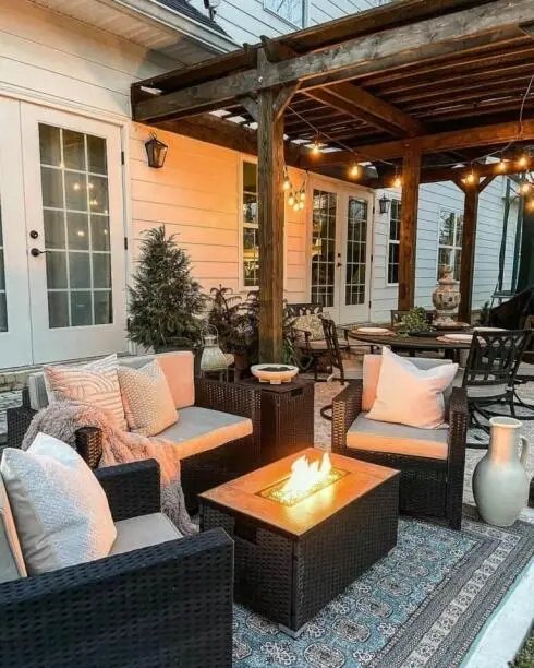 Wood Pergola with Rug