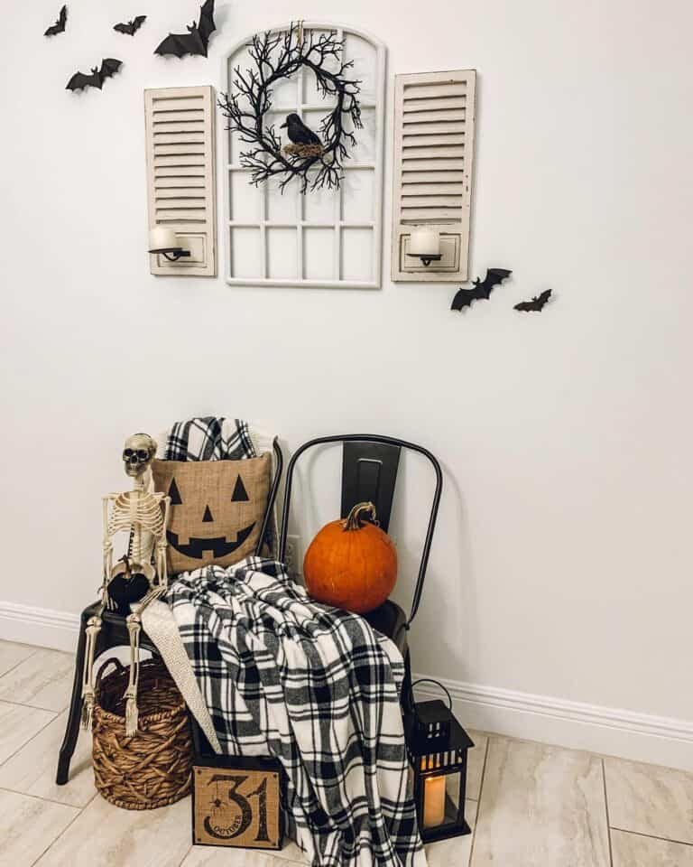 Farmhouse Halloween Decor