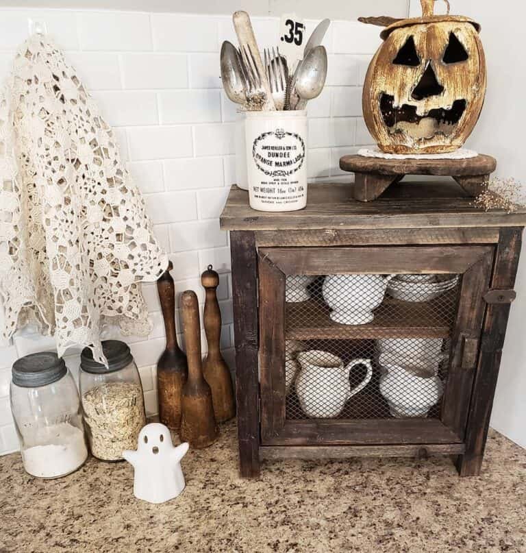 Farmhouse Halloween Kitchen