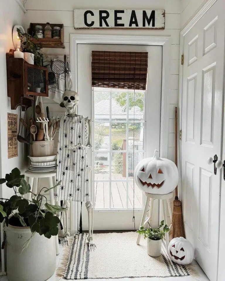 Farmhouse Halloween Look