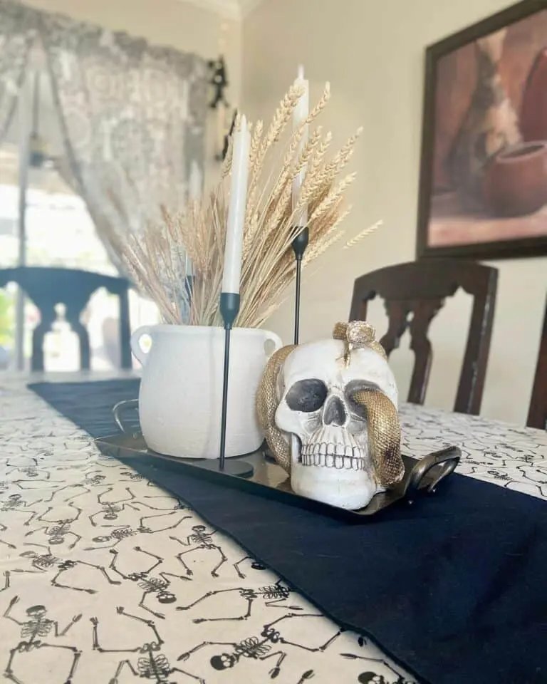 Golden Snake Skull Centerpiece