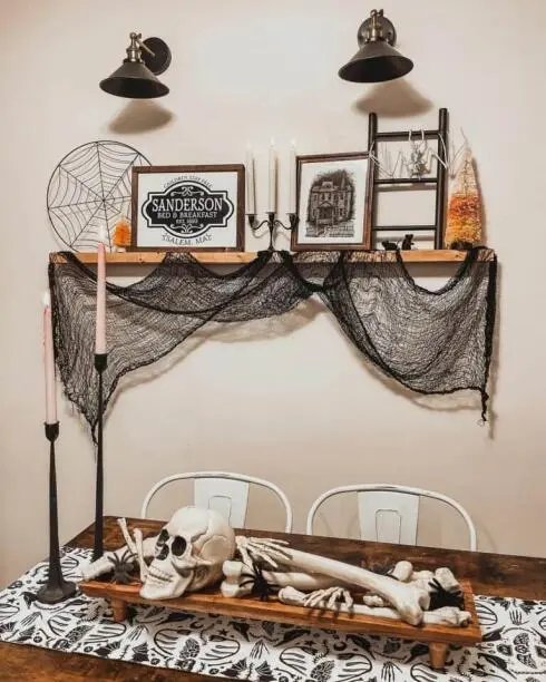Halloween Skeleton Centerpiece