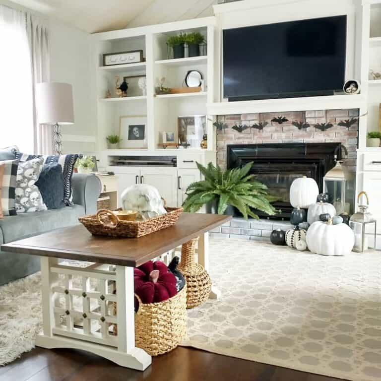 Pumpkins and Skull Display