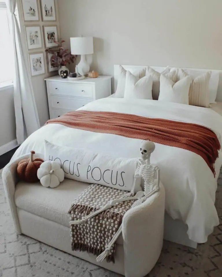 White Boudoir Style