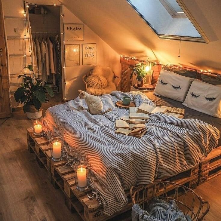 Attic Pallet Bed
