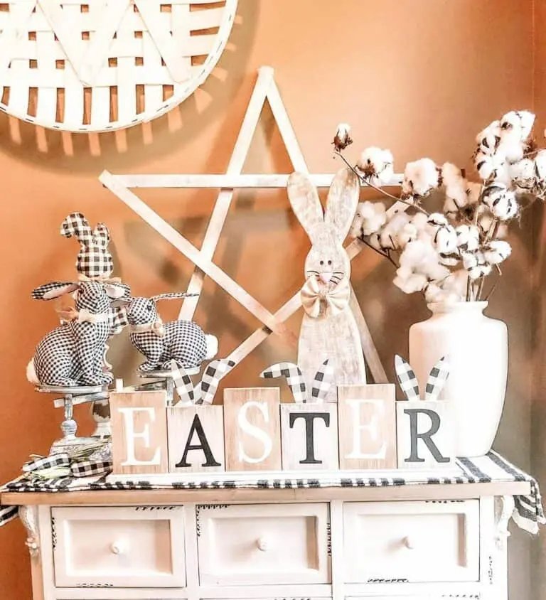 Buffalo Plaid Rabbits