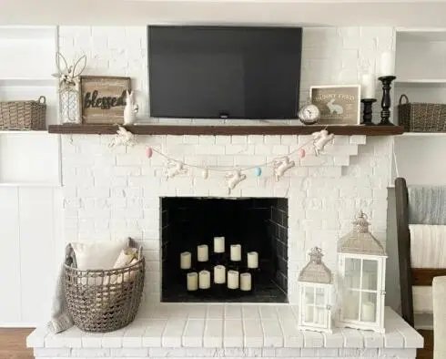 Easter Mantel Decor