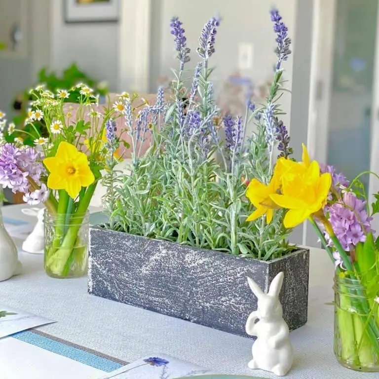 Spring Mason Jar Arrangements