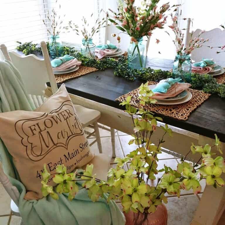 Spring Table Centerpieces