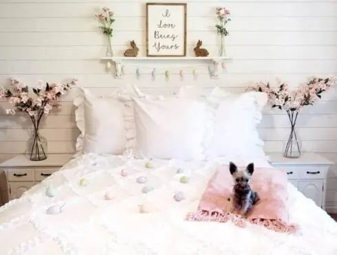 White Easter Garland