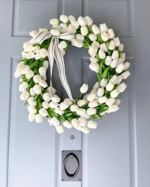 White Tulip Wreath